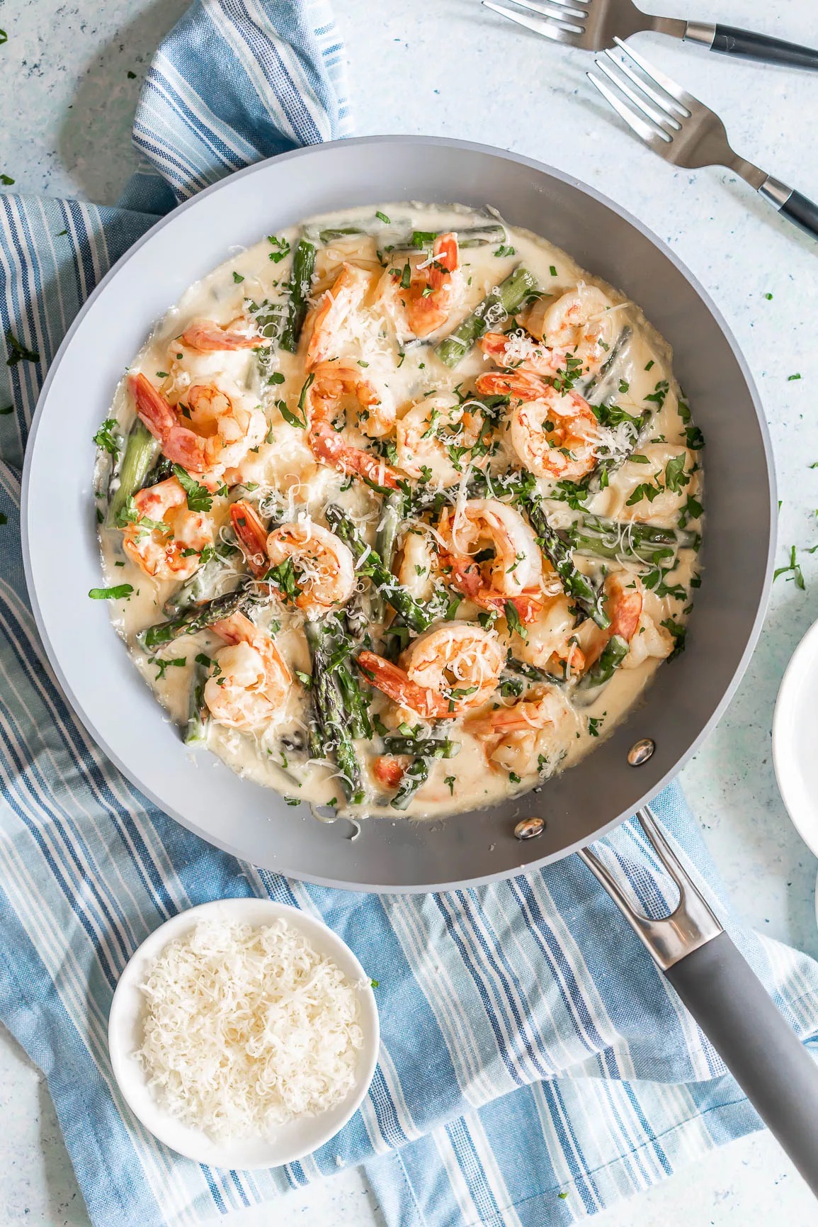 Keto Creamy Asparagus and Shrimp Alfredo recipe - Gluten-free and primal
